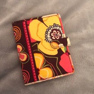 Vera Bradley Passport Case 🌼